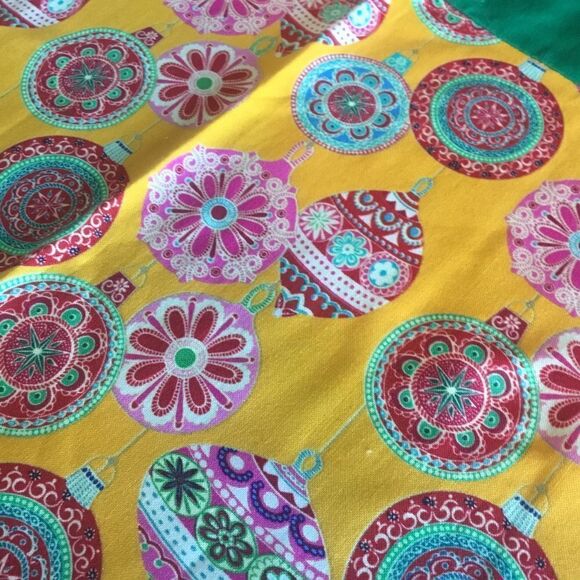 Handmade Holiday Runner NWOT - Picture 3 of 8